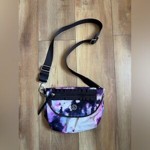 🦄 Lululemon Festival Bag Blooming Pixie Multi 🦄